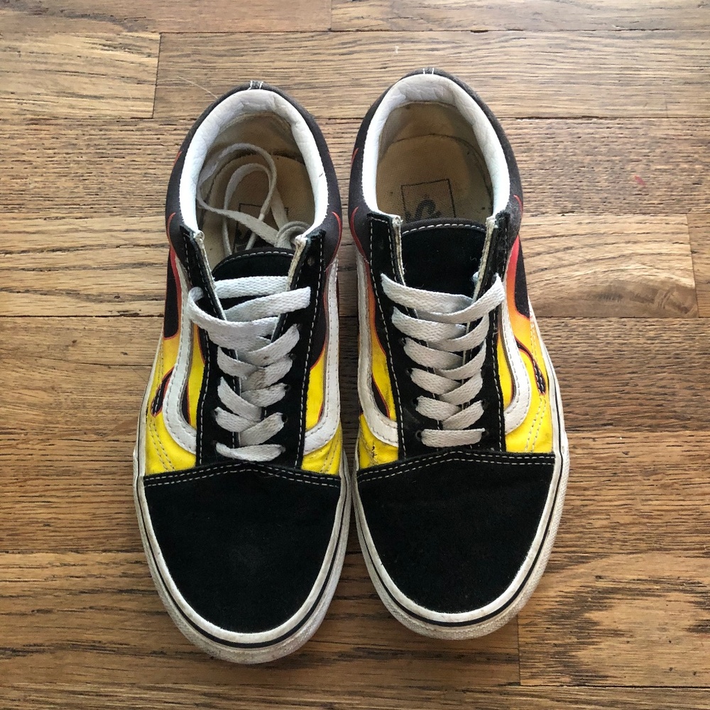 Mens 5.5 Womens 7 Flame Fire Vans Perfectly Broken In